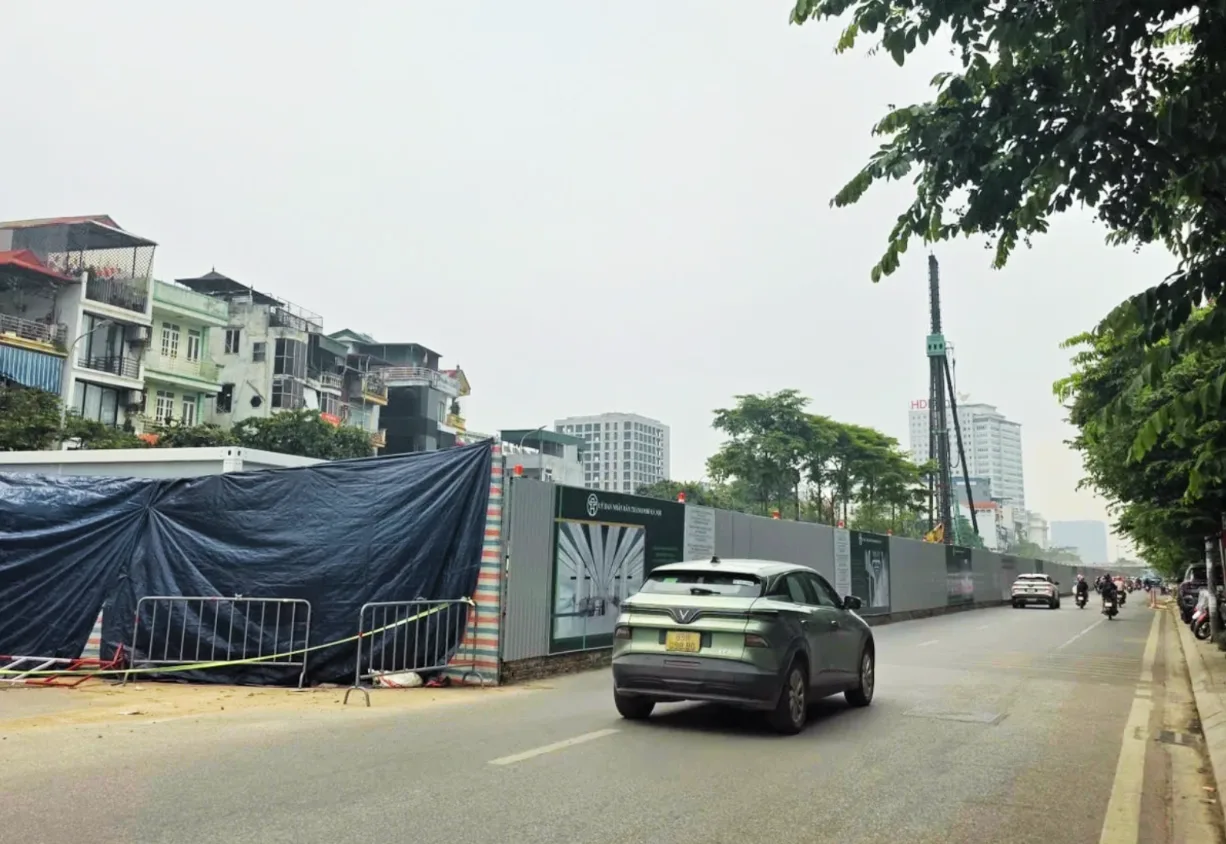 河內市區已經處處可見'捷運五號'的施工工地